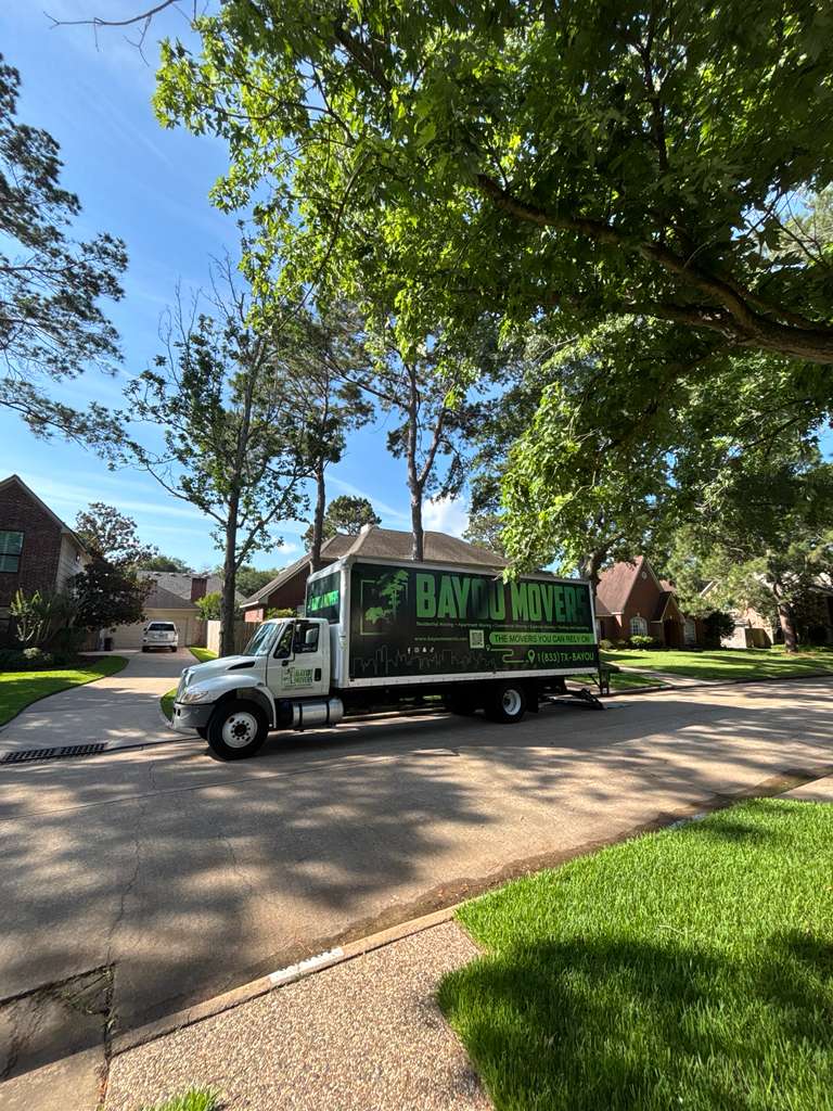 Bayou Movers completing a professional Texas moving service project